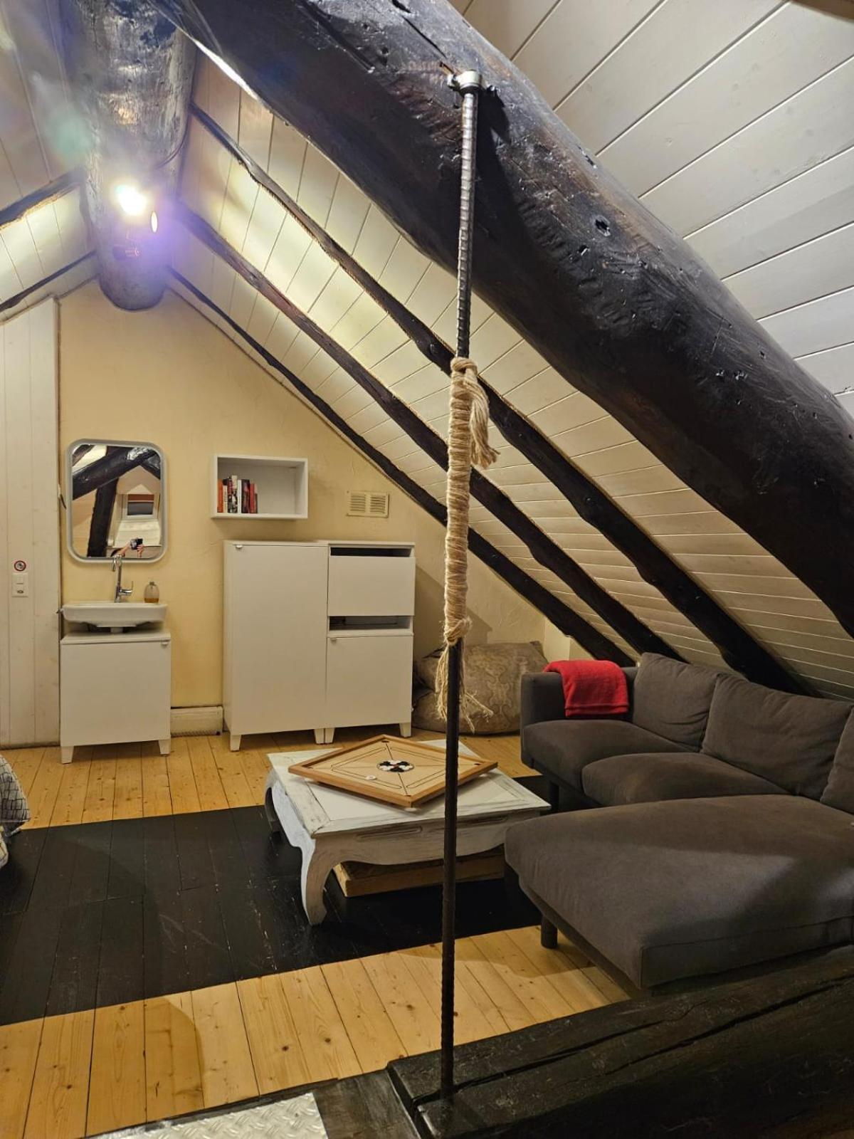 Airolo With Private Parking Διαμέρισμα Εξωτερικό φωτογραφία