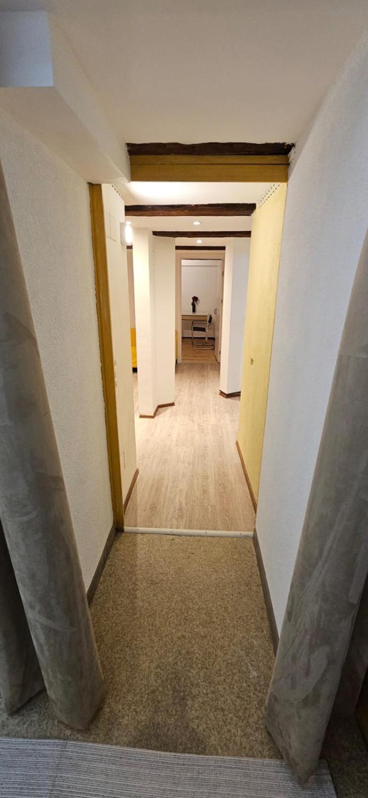 Airolo With Private Parking Διαμέρισμα Εξωτερικό φωτογραφία